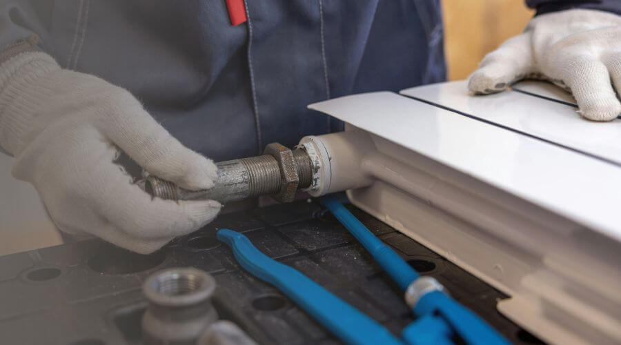 Gas Line Leak Repair in Sanderson, TX